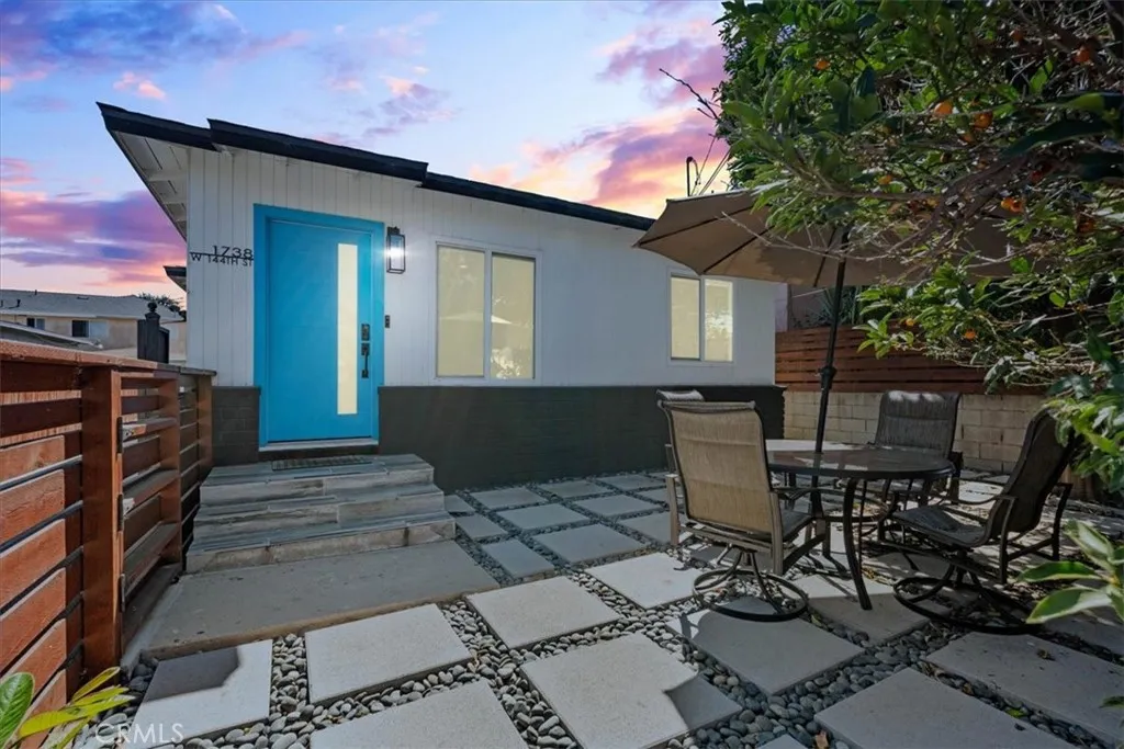 1736 W 144th, Gardena, California 90247 home-pic-0